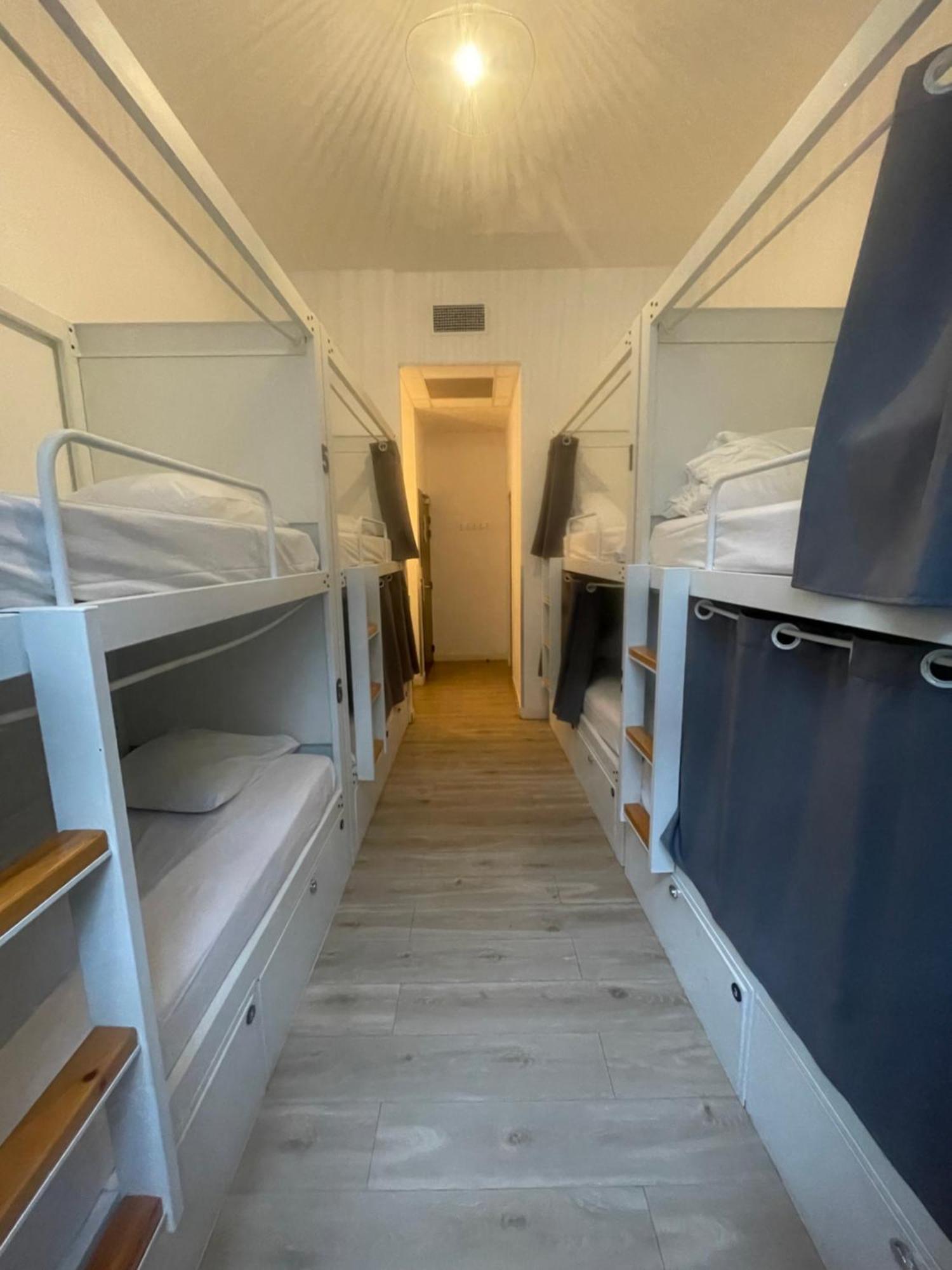 Le Couvent - Hostel Каркасон Екстериор снимка