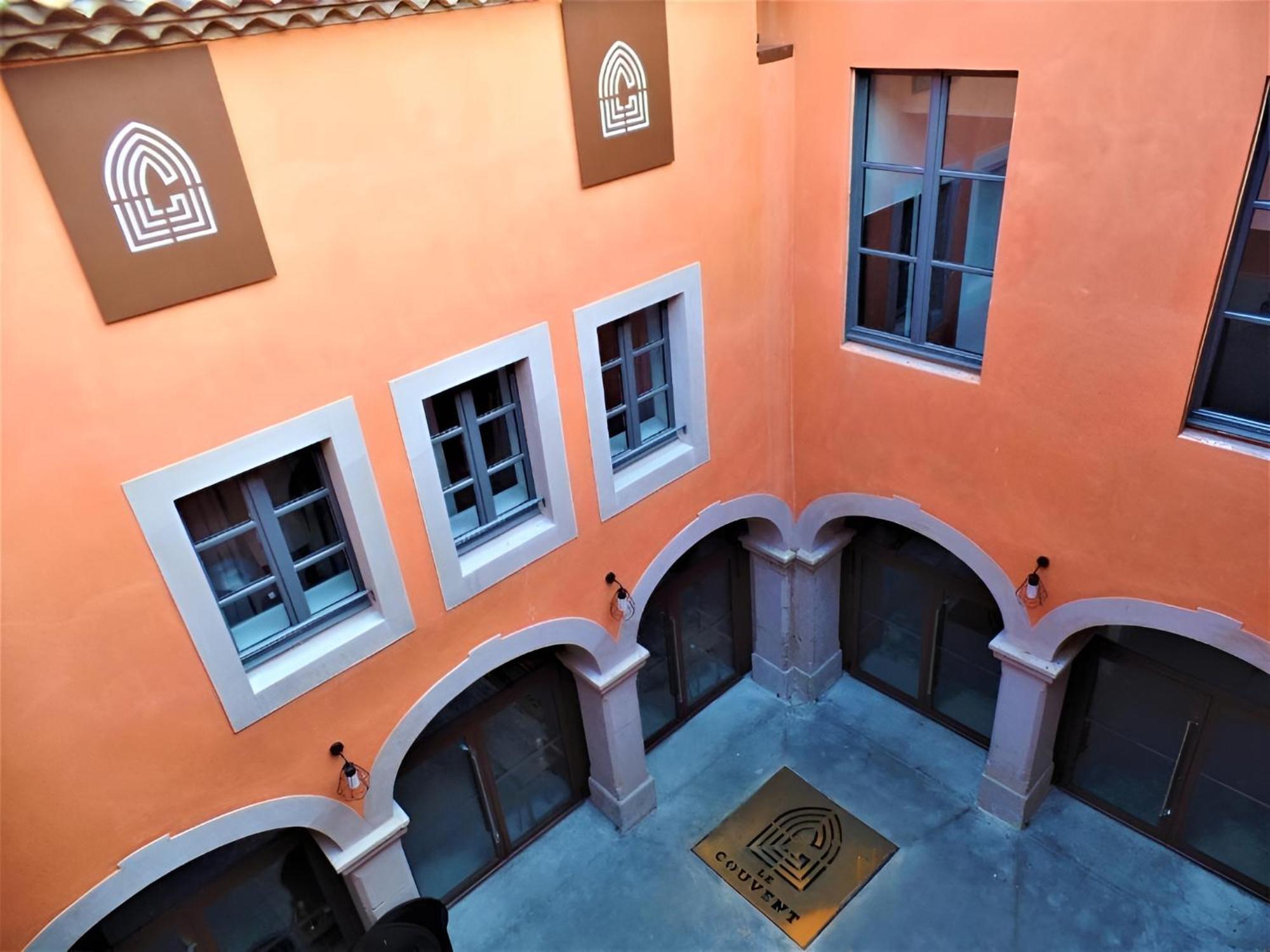 Le Couvent - Hostel Каркасон Екстериор снимка